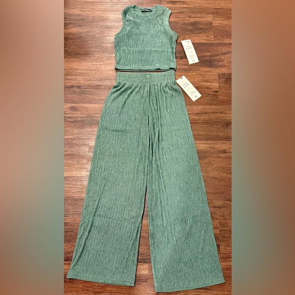 Love Poem Pants - Elegant Sage Wide-Leg Jumpsuit